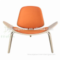 CH07 Wegner Shell Smile Lounge Chair